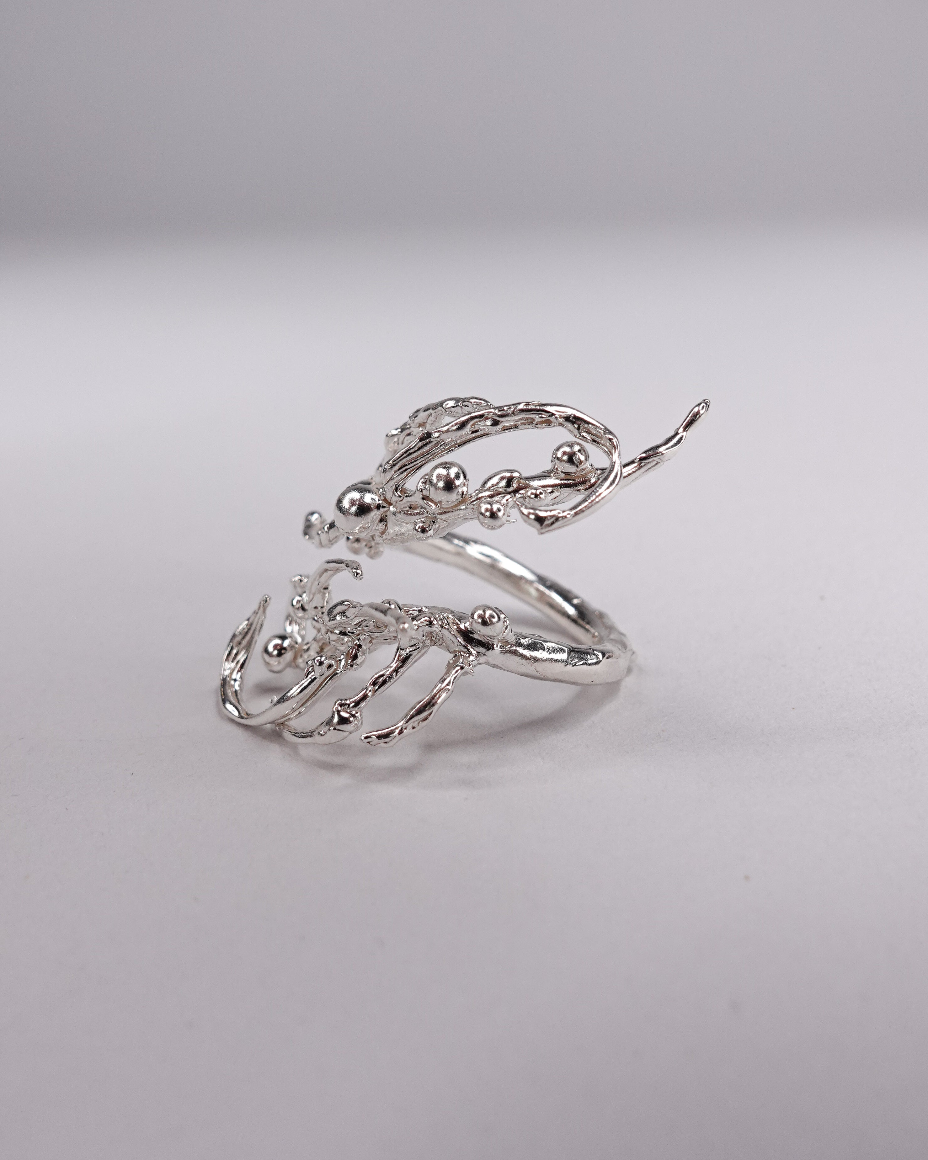 RING 08