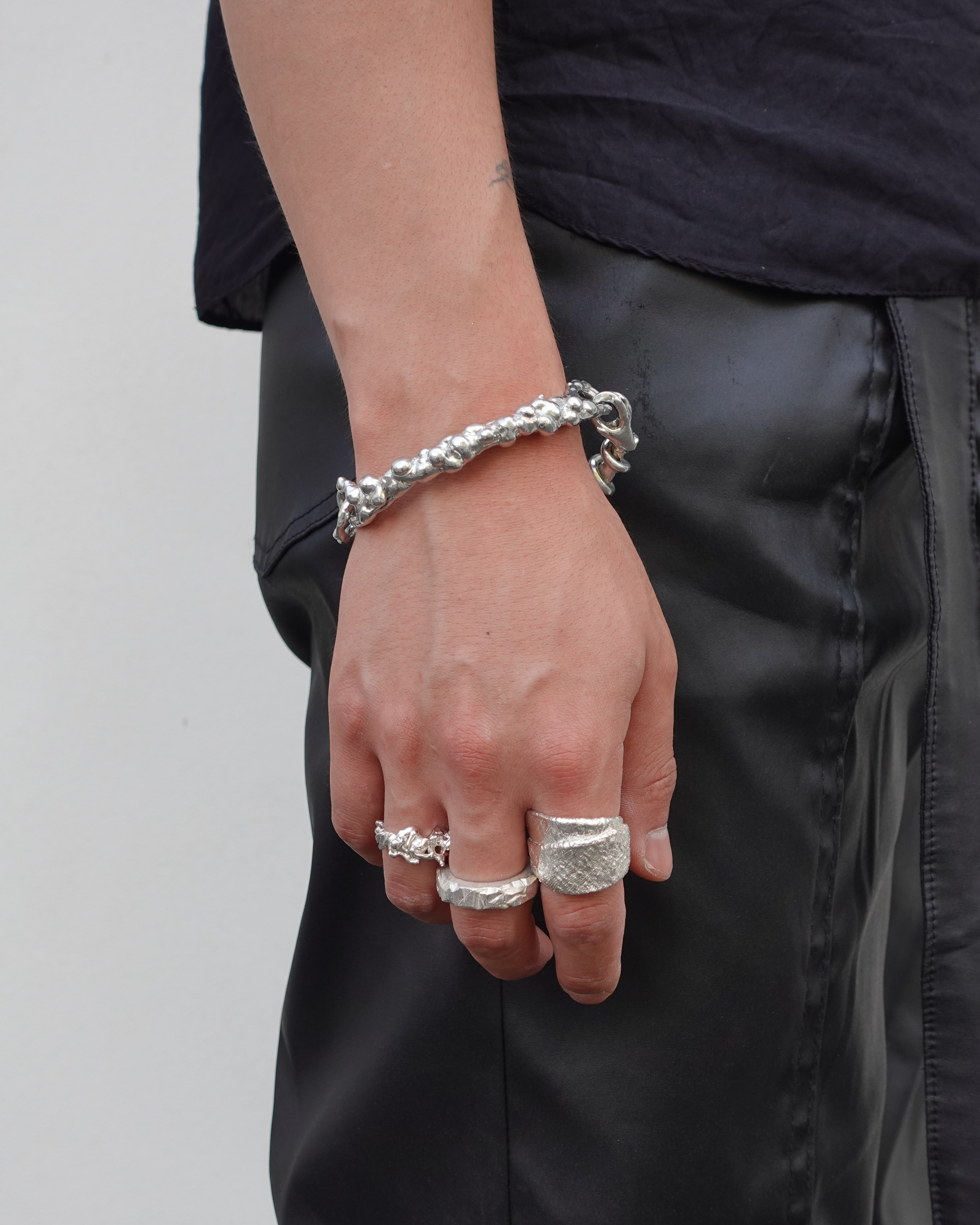 BRACELET 06
