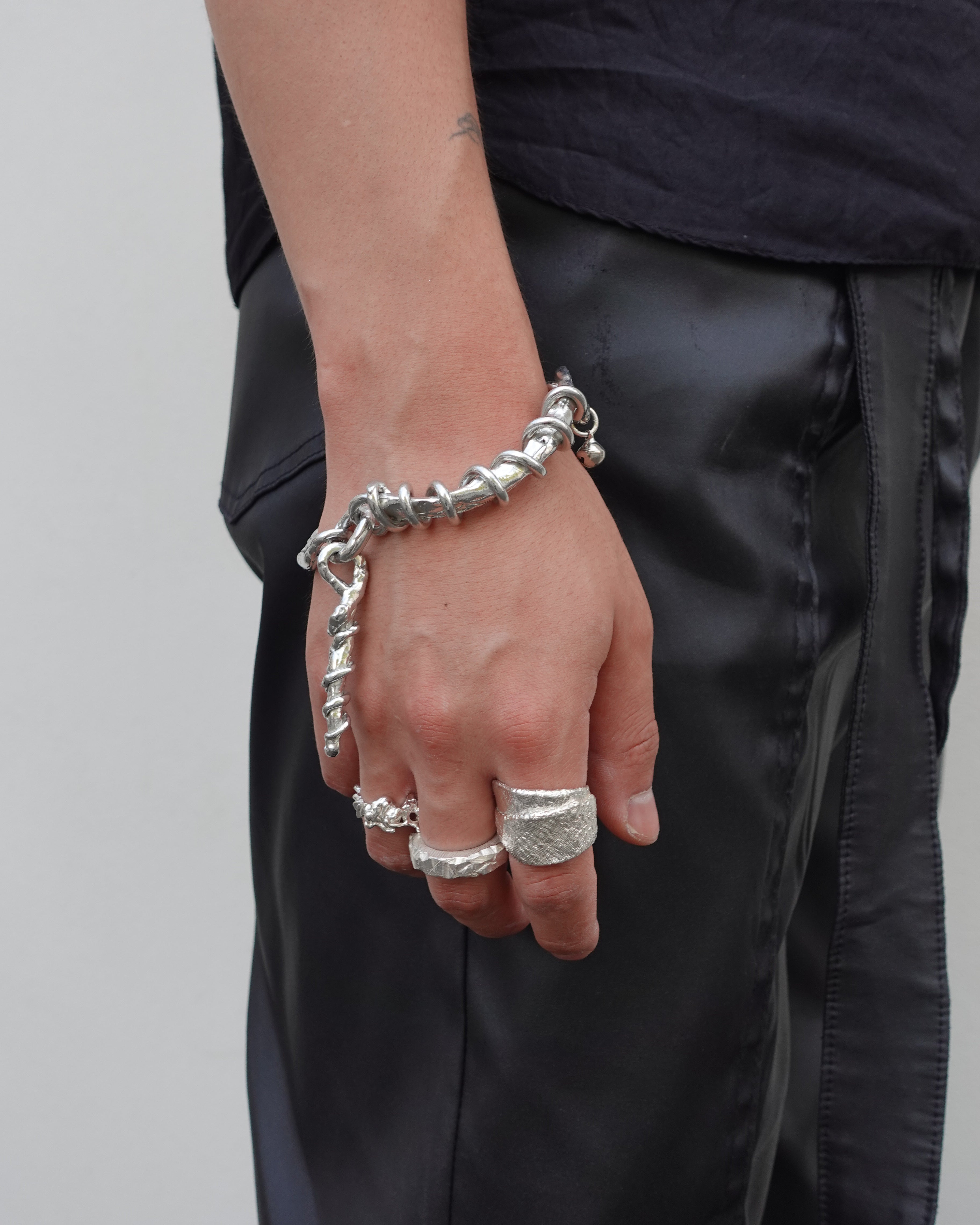 BRACELET 04