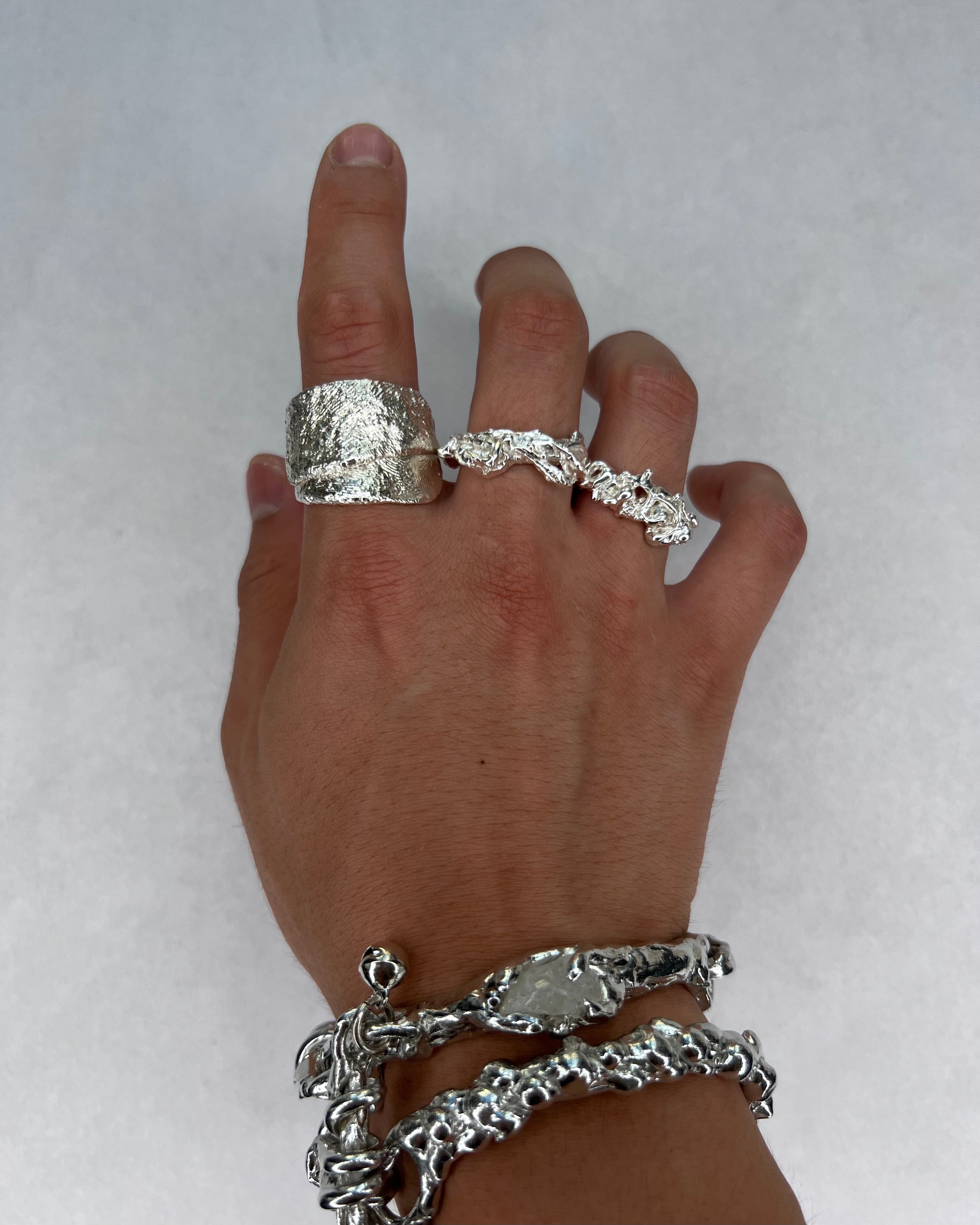 Bandage Ring