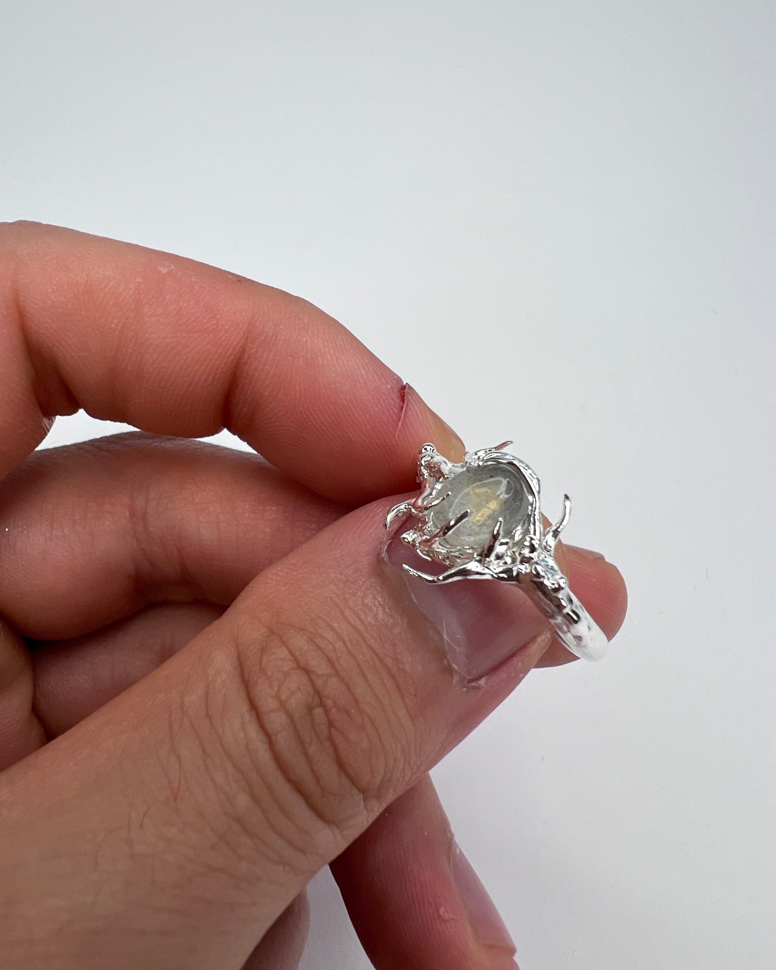 Iris  Ring