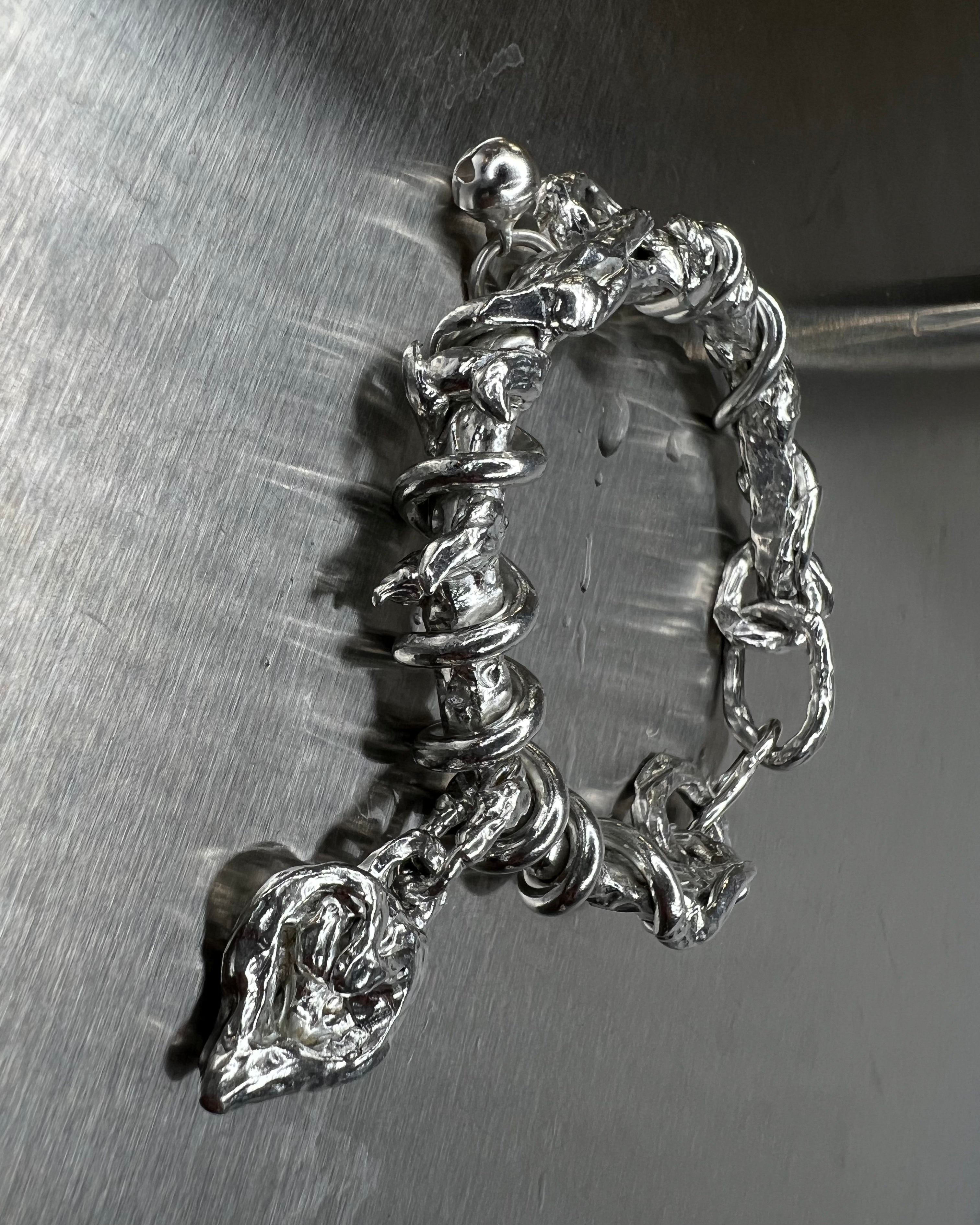 BRACELET 05
