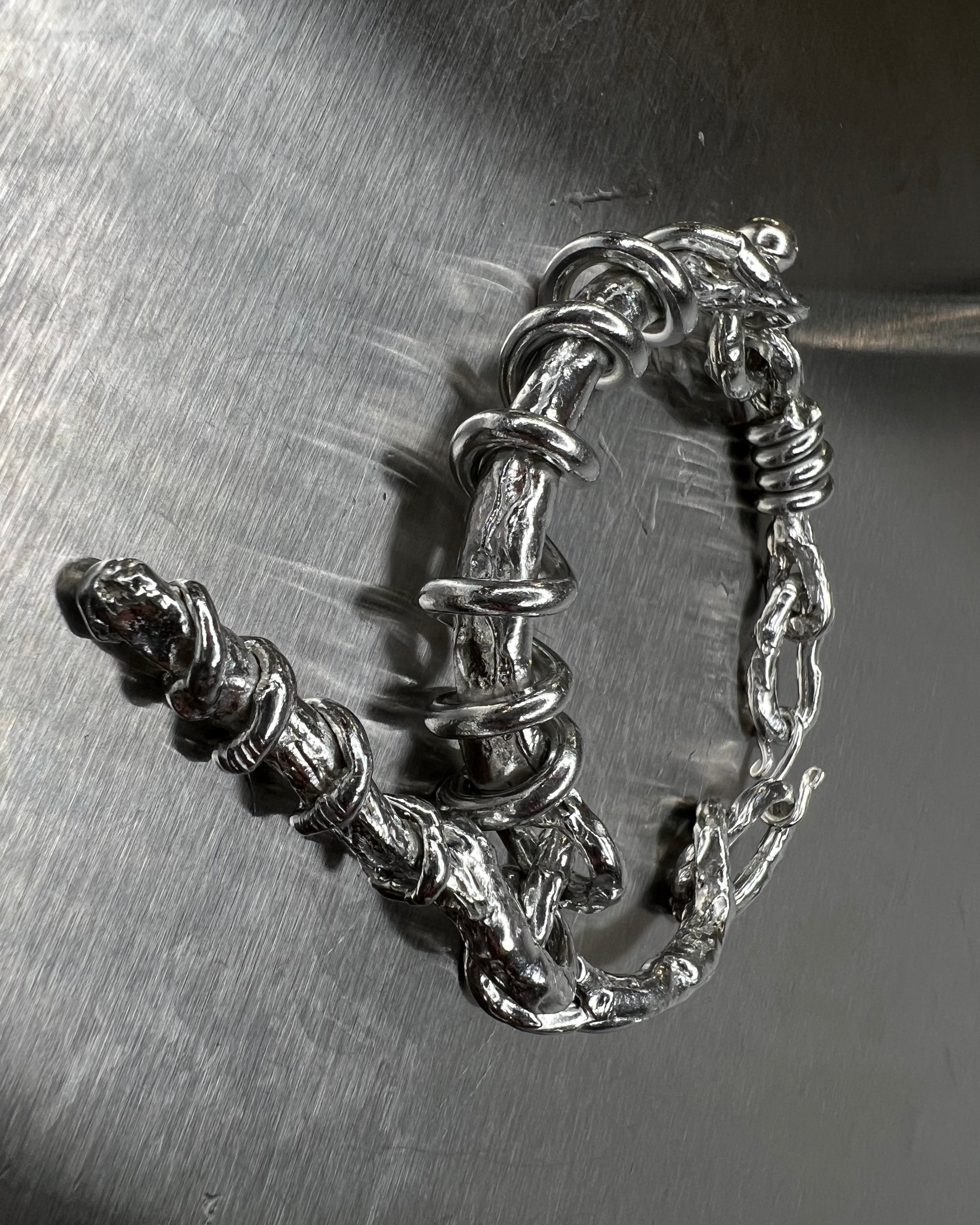 BRACELET 04