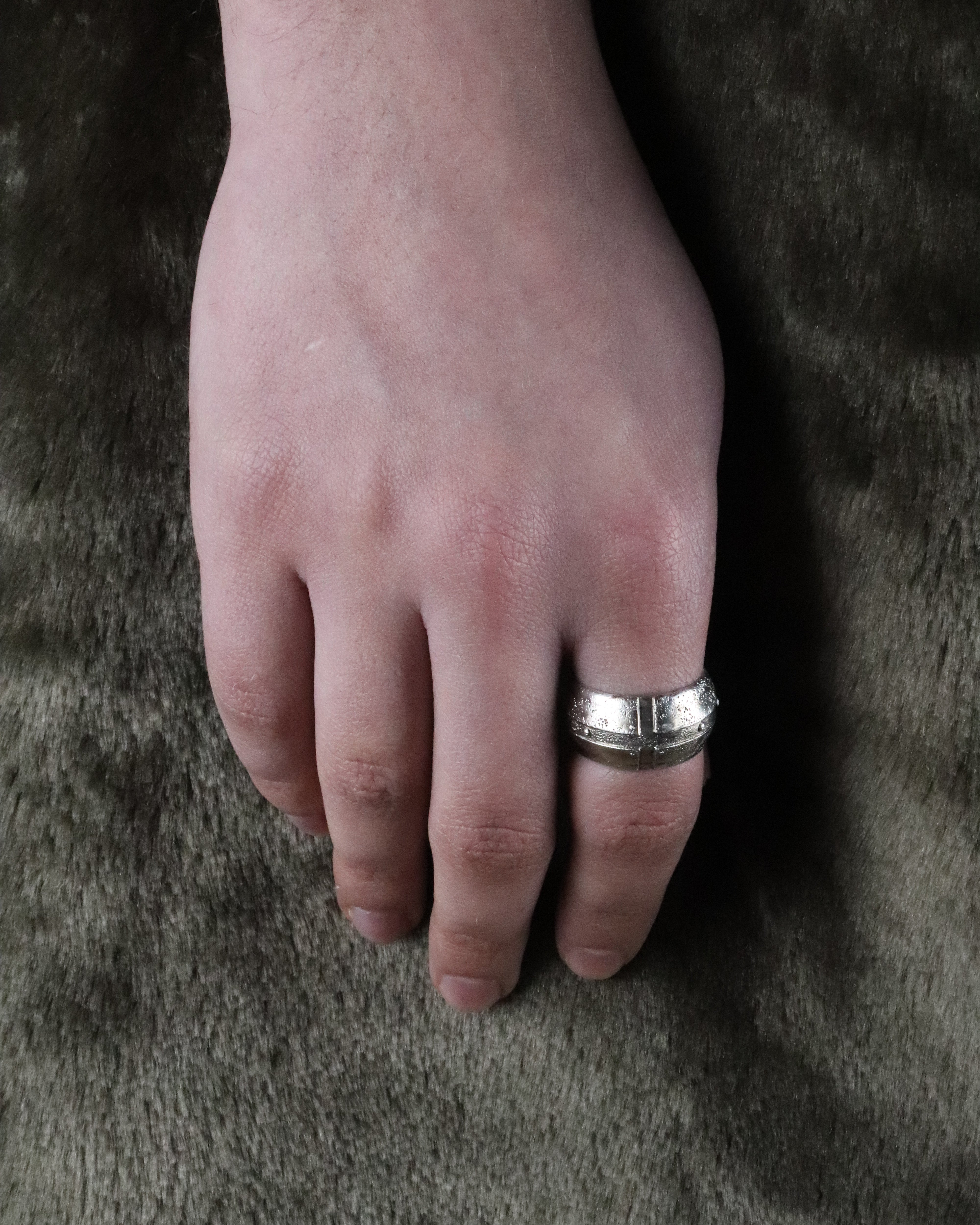 01-PIECE SERIES Armor Ring