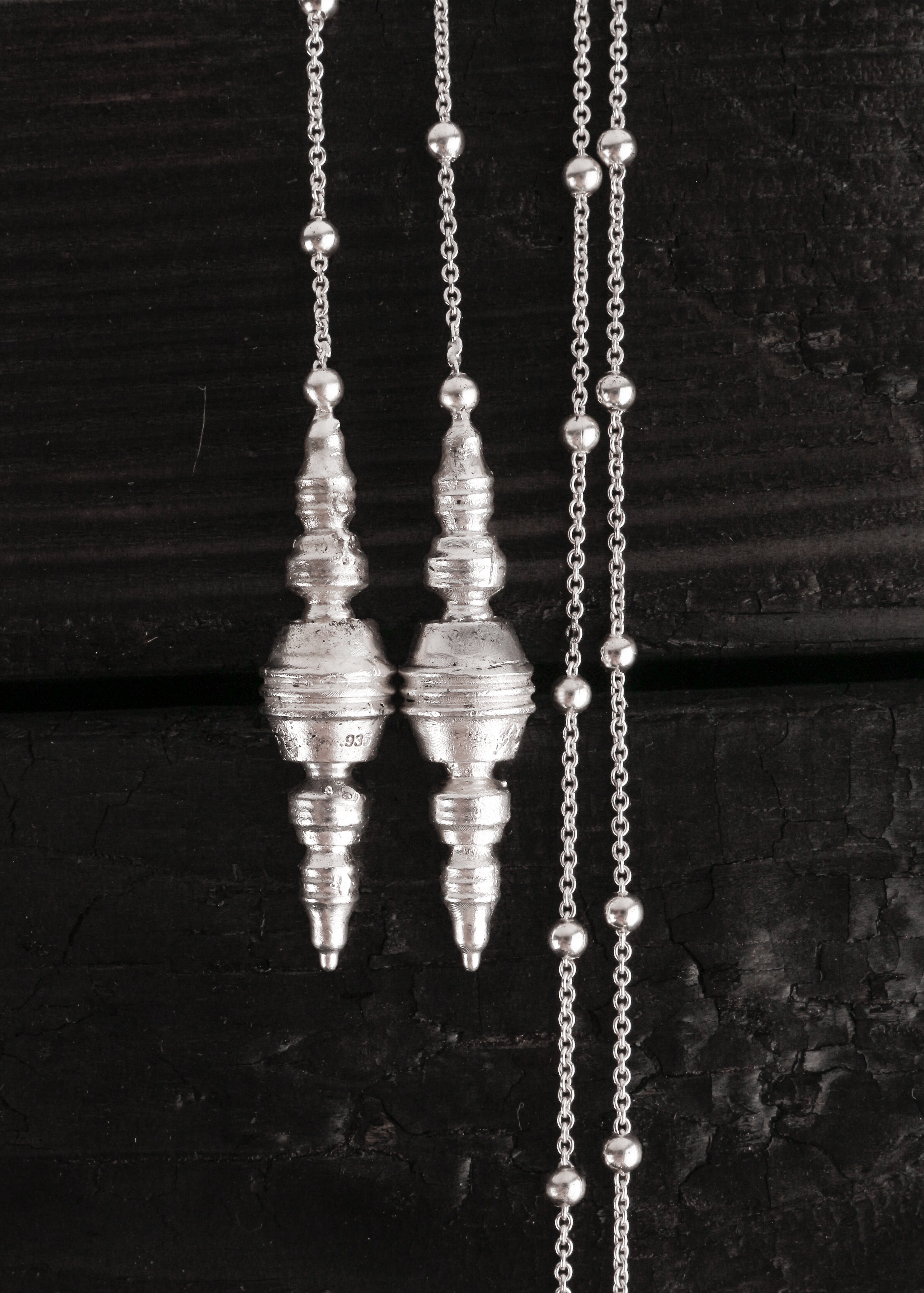PAGODA PENDULUM NECKLACE