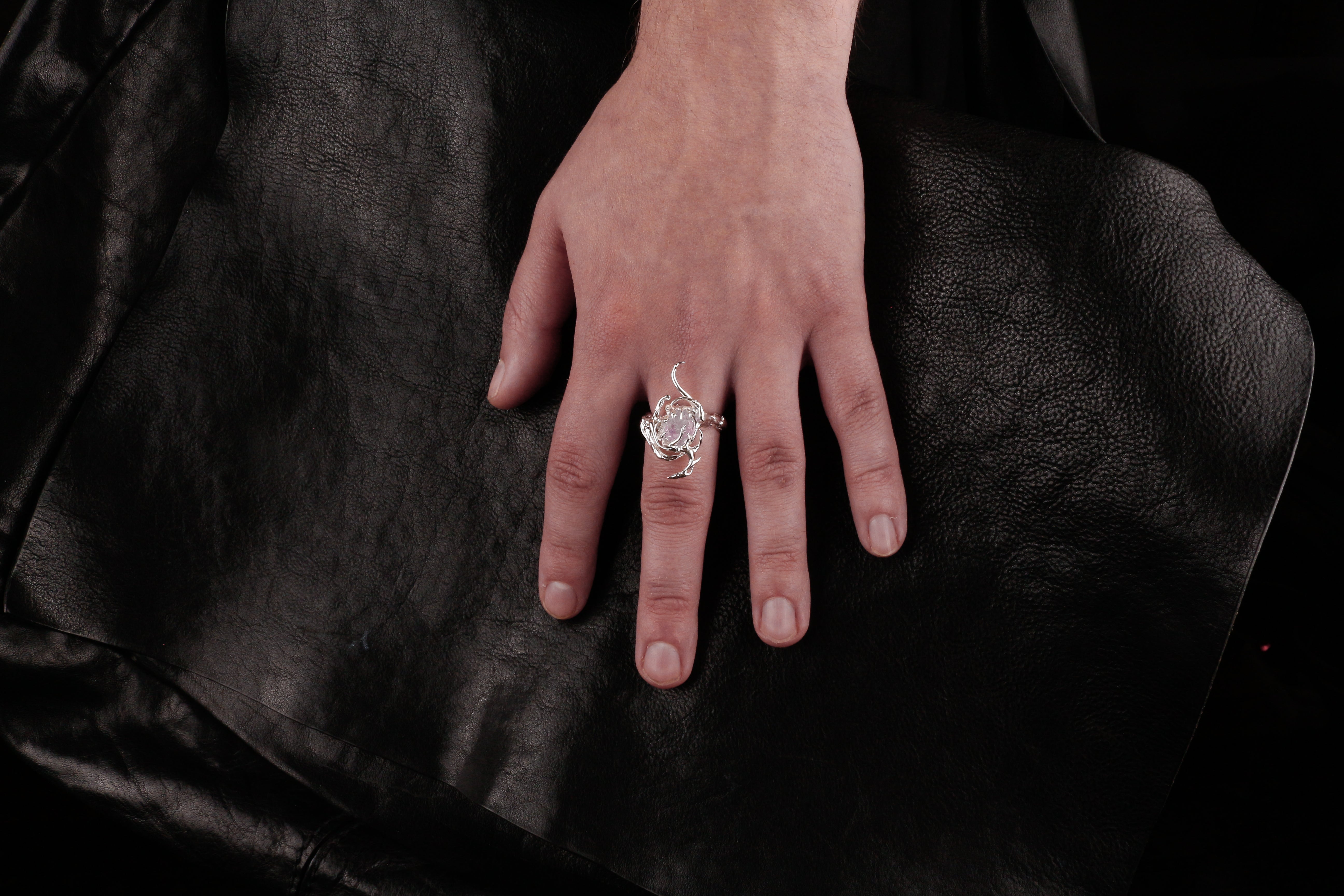 Iridra Ring