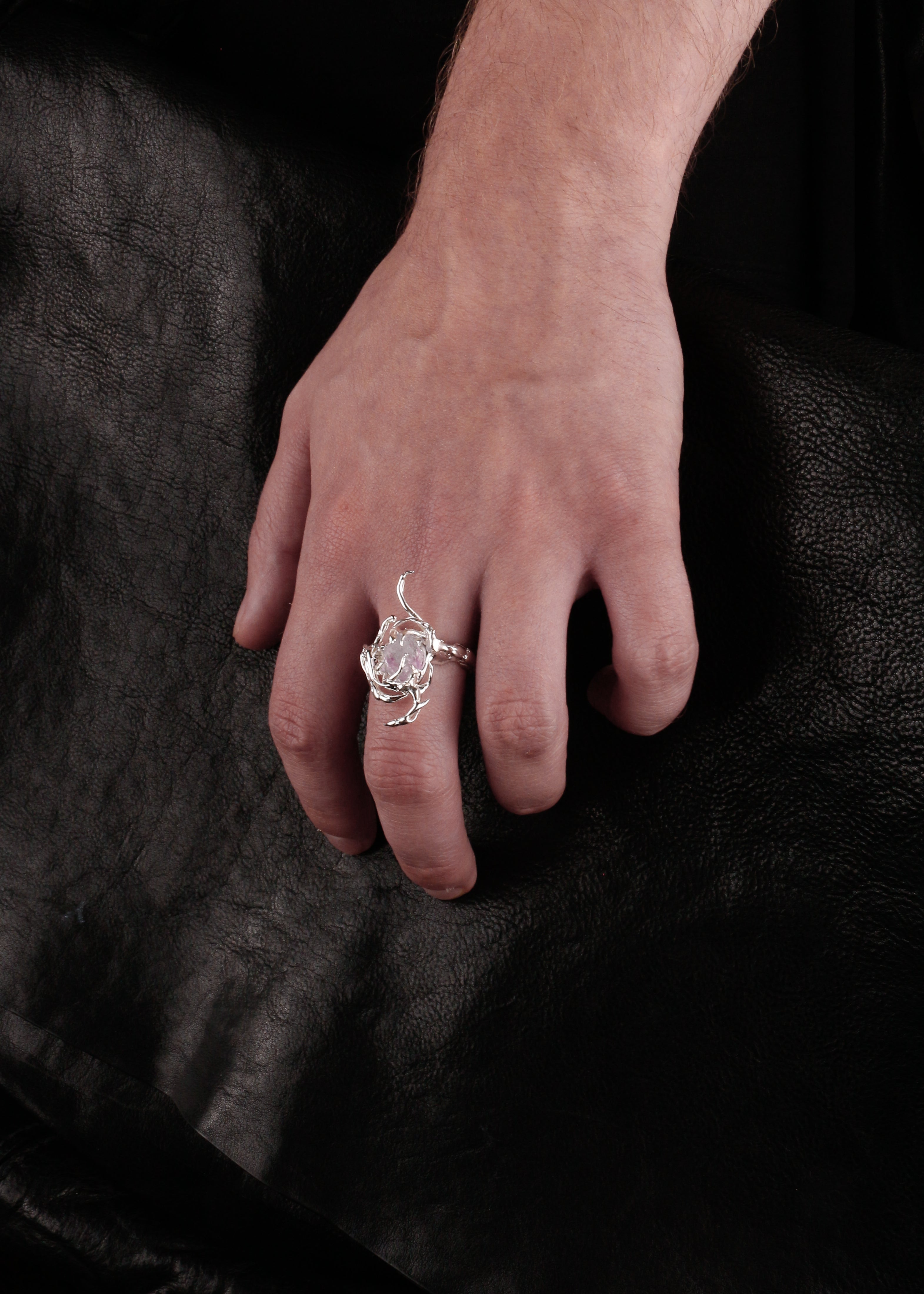 Iridra Ring