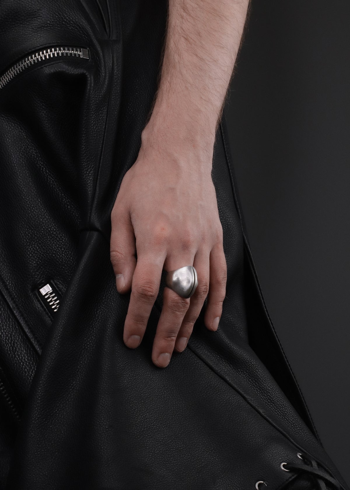CHASM RING