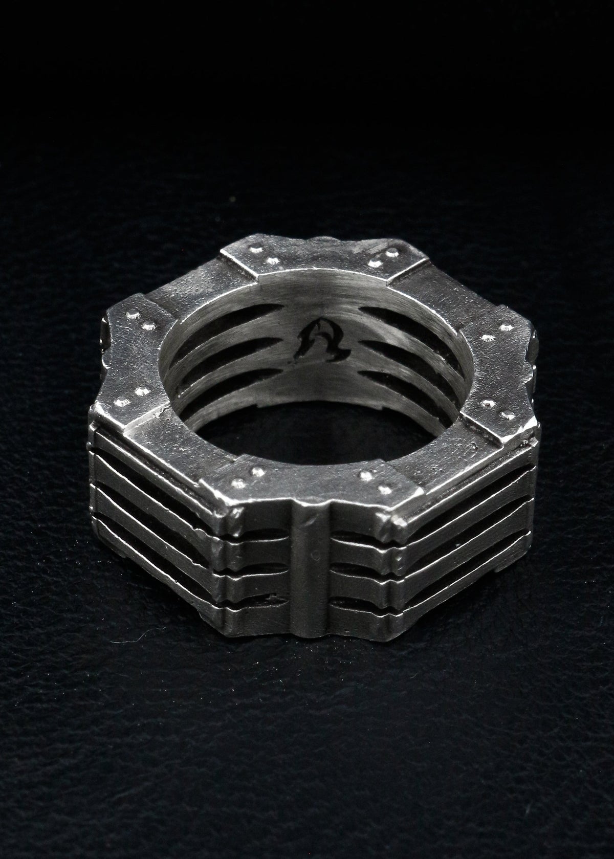 BOLTLINE RING 1.0